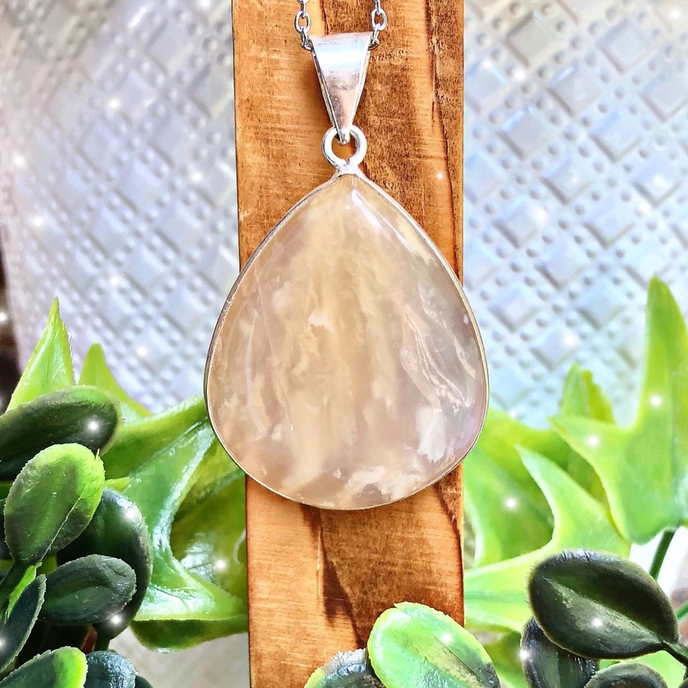 .925 Golden Crackle Quartz Necklace☀️
